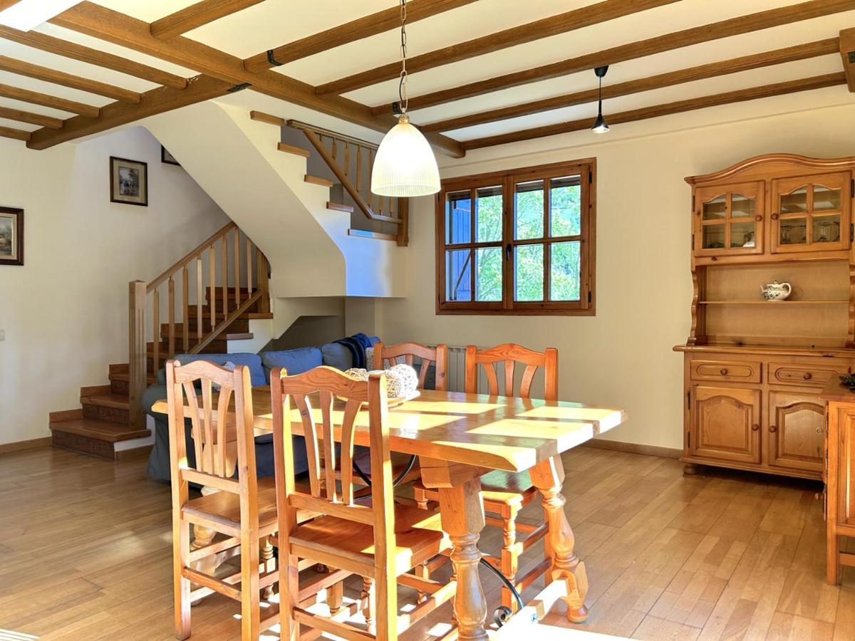 Duplex Familiar I De Muntanya A Escalo By Rural D'Aneu Apartment Ngoại thất bức ảnh